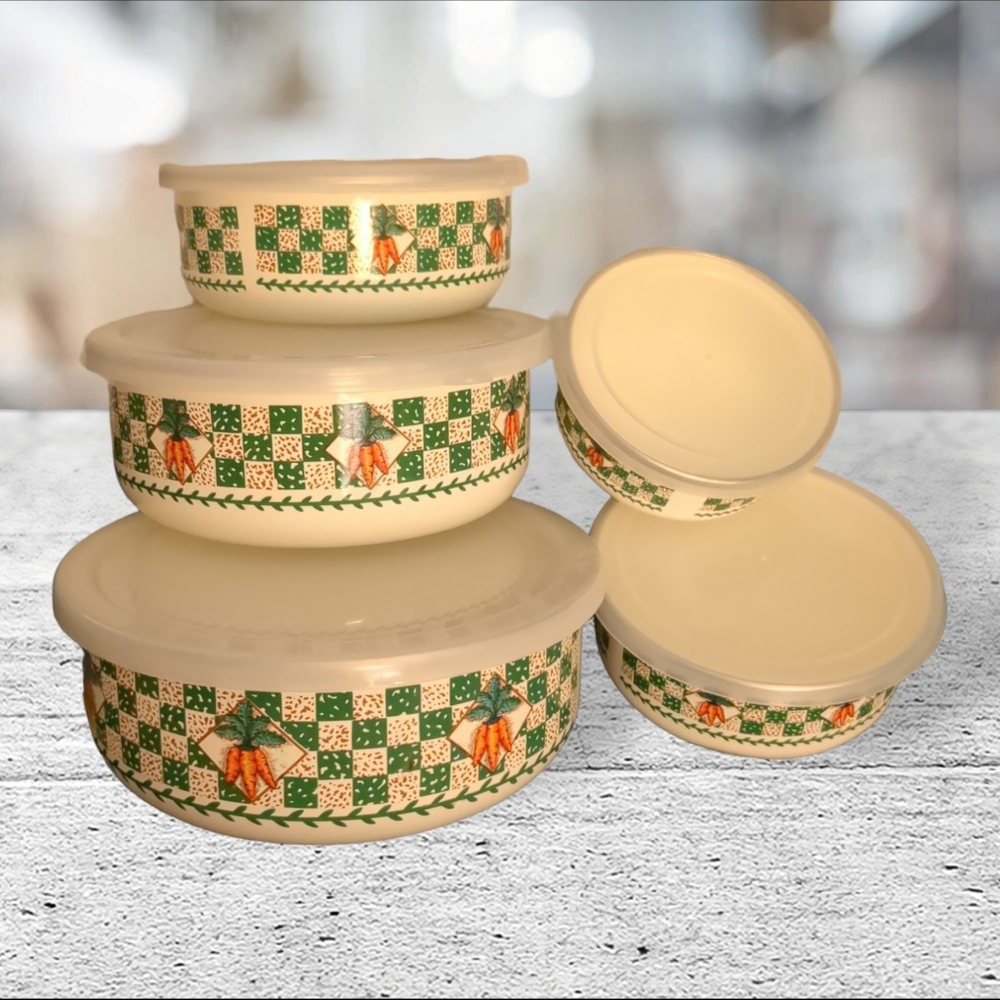 Tabletops unlimited  5 vintage enamel nesting bowls with lids